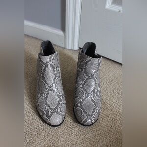 Women's Snake-Print Ankle Boots in Gray